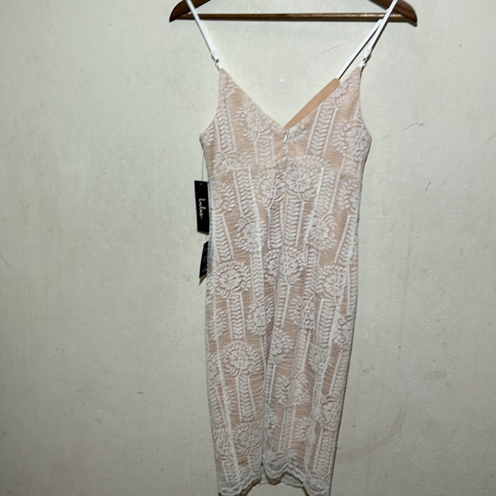 Lulu’s Avianna White and Beige Lace Bodycon Dress Size XS NWT - Picture 5 of 9